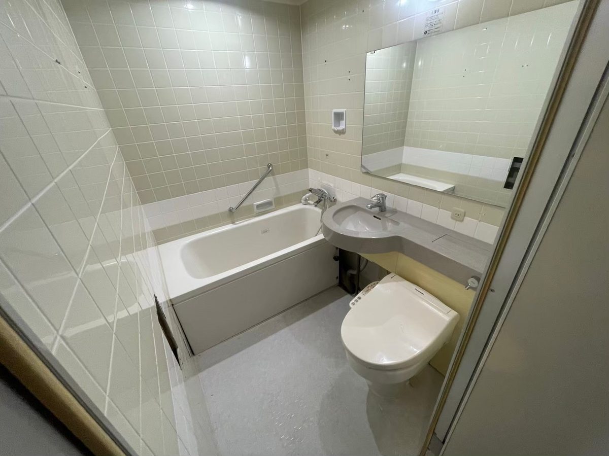 壁面パネル工法 施工写真1