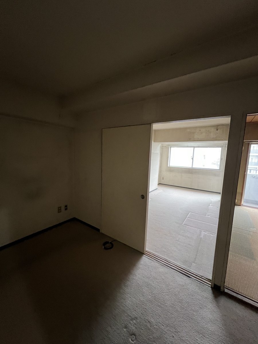 間仕切壁撤去 1