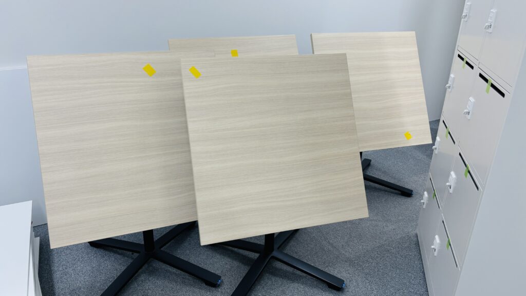 オフィスデスク